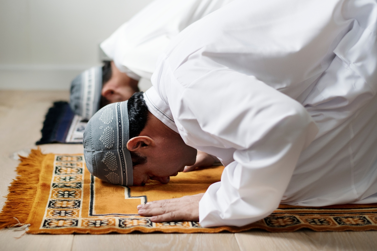 Muslims performing salah (prayer) in rows